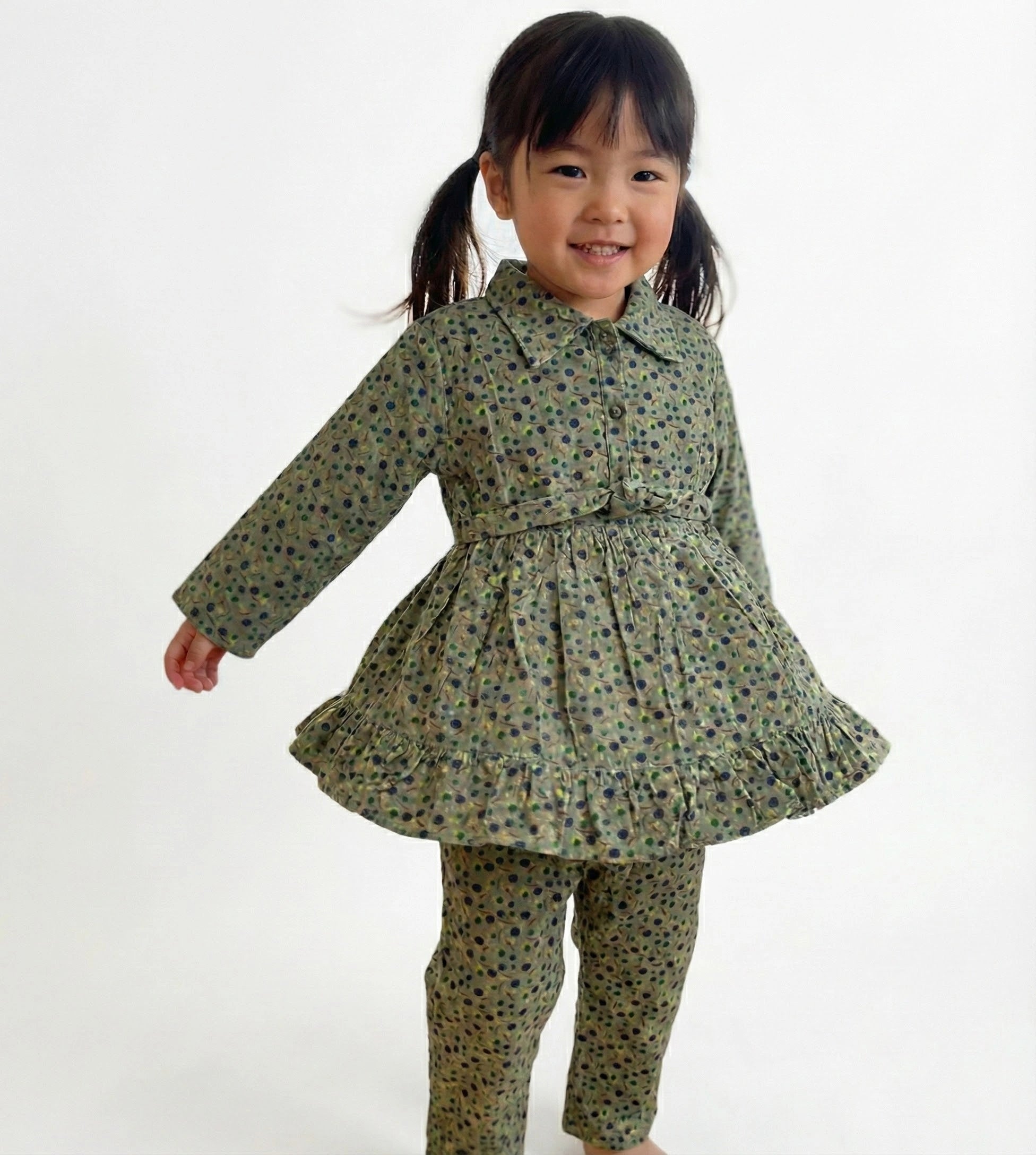 Girls Polka Dotted Olive Green Kurti Set
