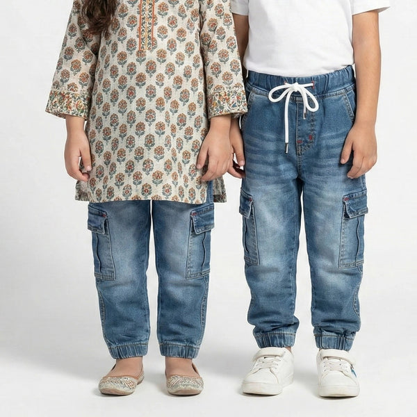 Six Pocket Light Blue Jeans